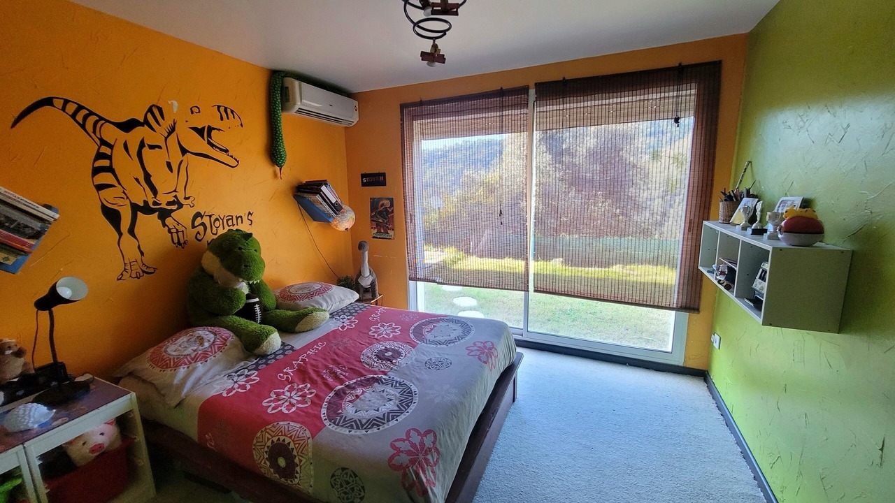 Photo of Bedroom in Drap