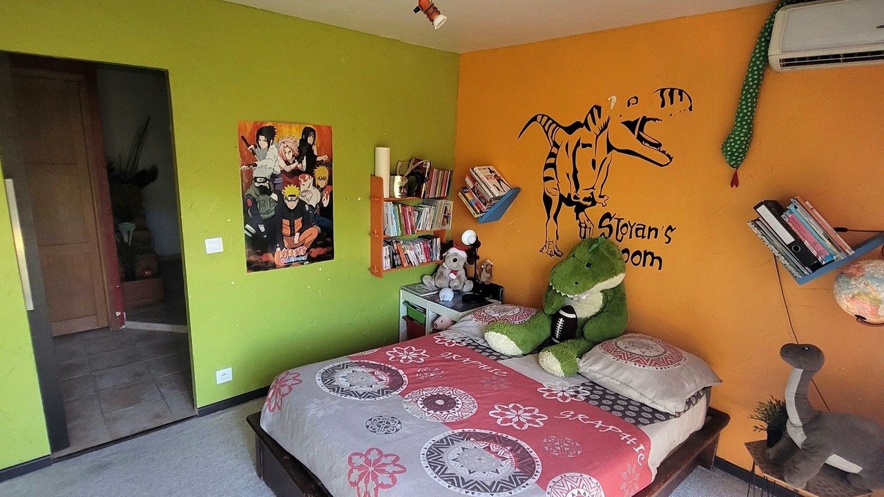 Photo of Bedroom in Drap