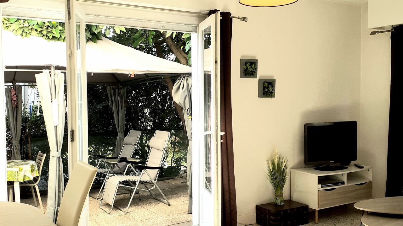 Photo of Livingroom in Cros-de-Cagnes