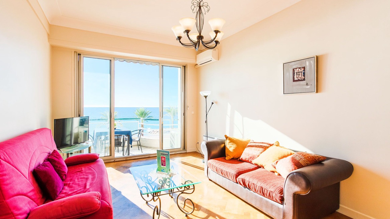 Photo of Bedroom in Les Baumettes