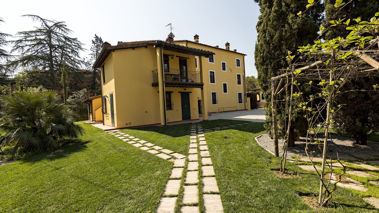 Photo of Outdoor in Arliano