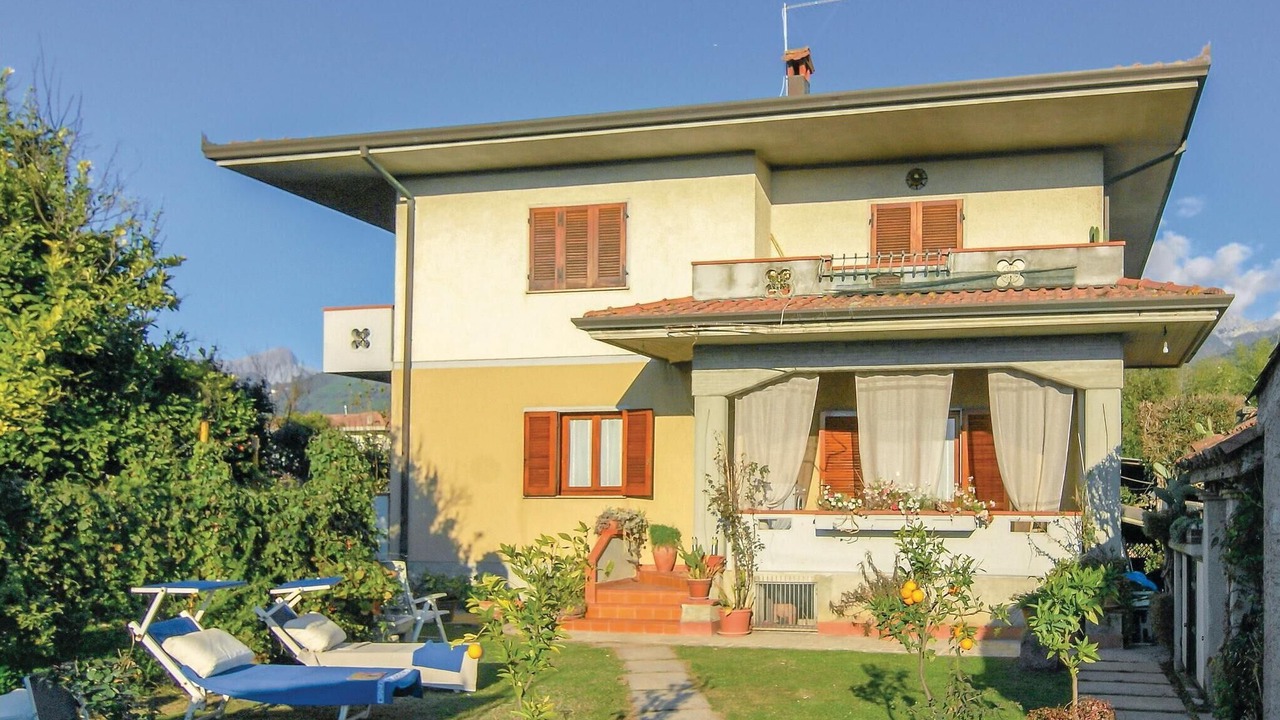 Photo of Others in Capanne-Prato-Cinquale