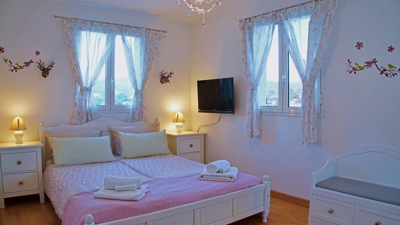 Photo of Bedroom in Les Esterets du Lac