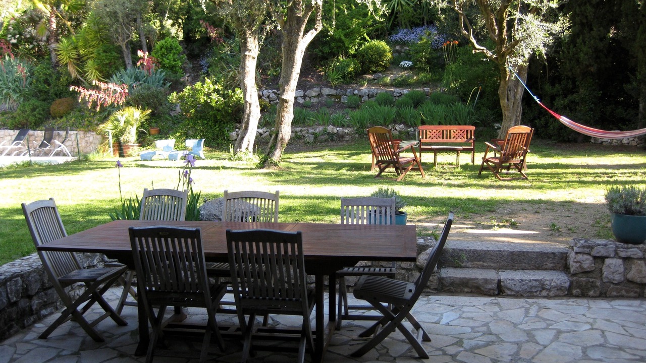 Photo of Outdoor in Gairaut