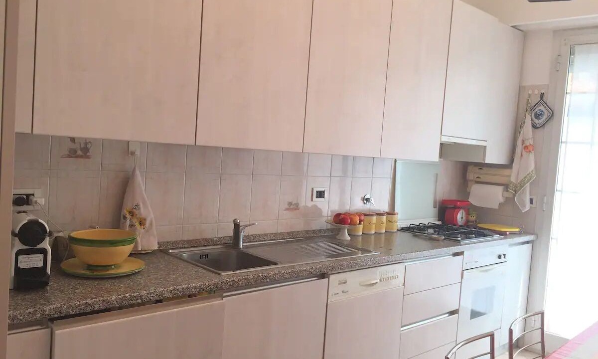 Photo of Kitchen in Nice City Centre