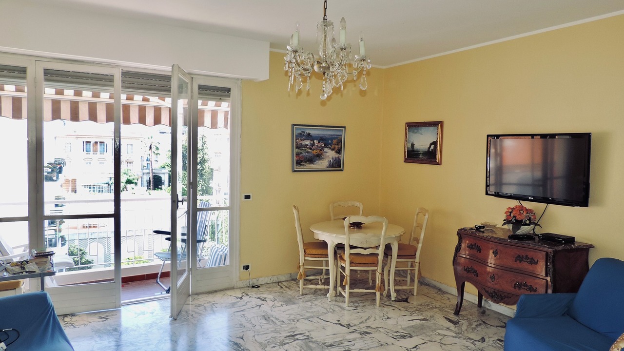 Photo of Livingroom in Nice City Centre