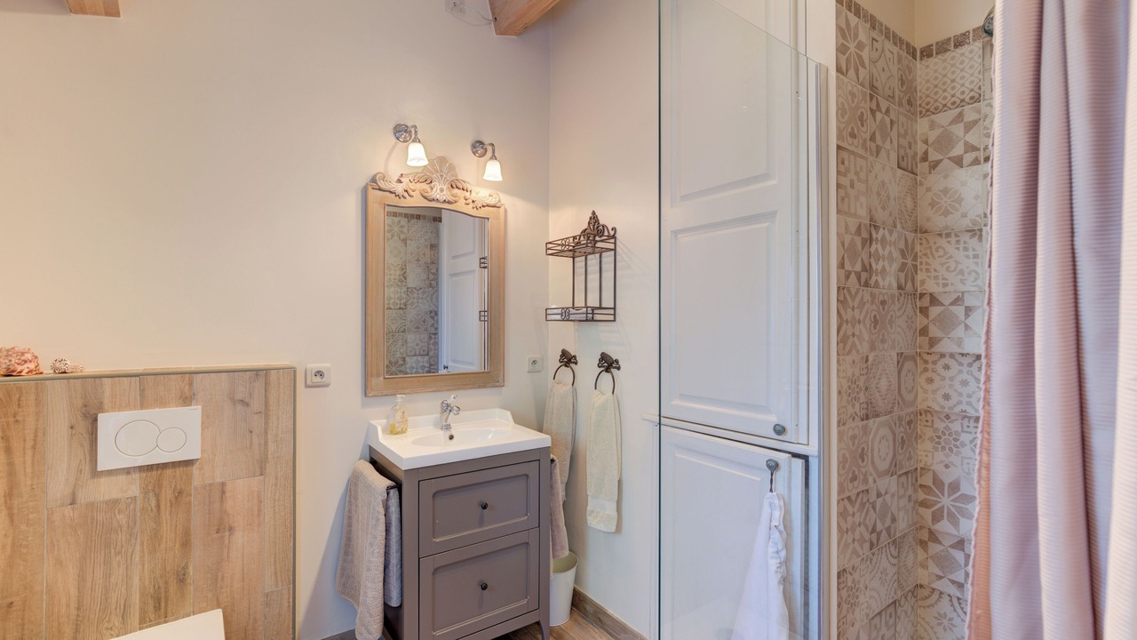 Photo of Bathroom in Plaine de la Brague