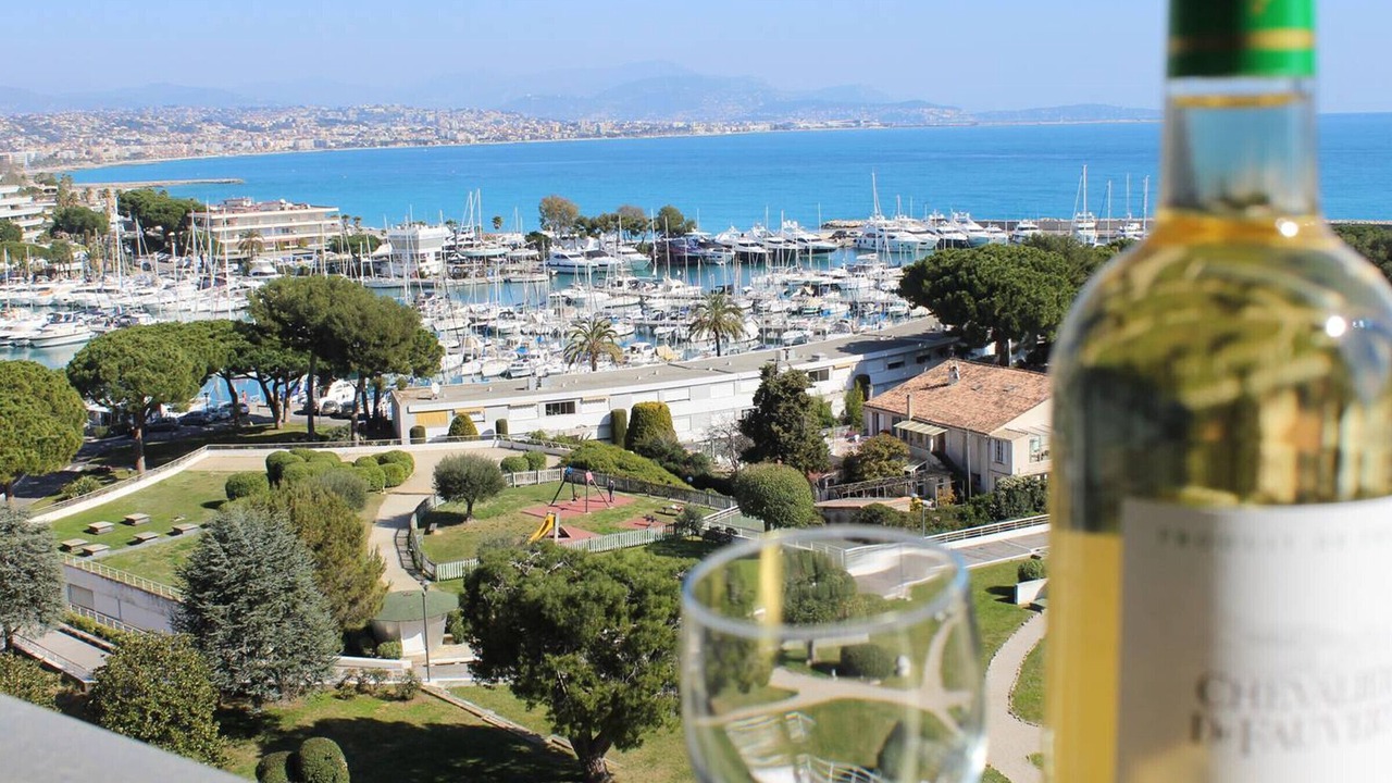 Photo of Outdoor in Villeneuve Loubet Beach