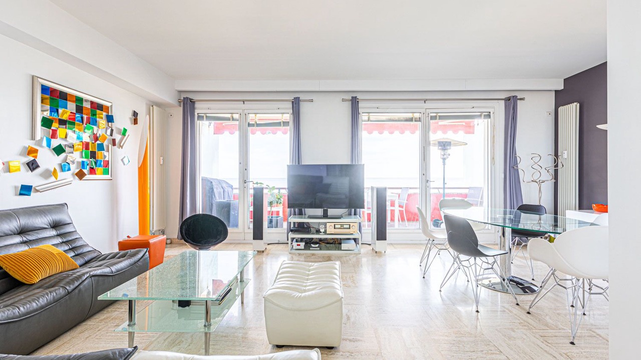 Photo of Livingroom in Eze