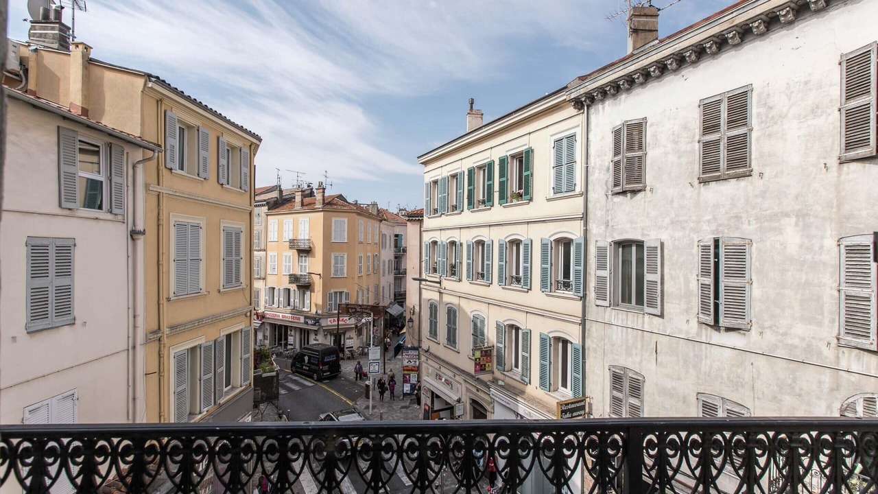 Photo of Patio Balcony in Cannes City Centre