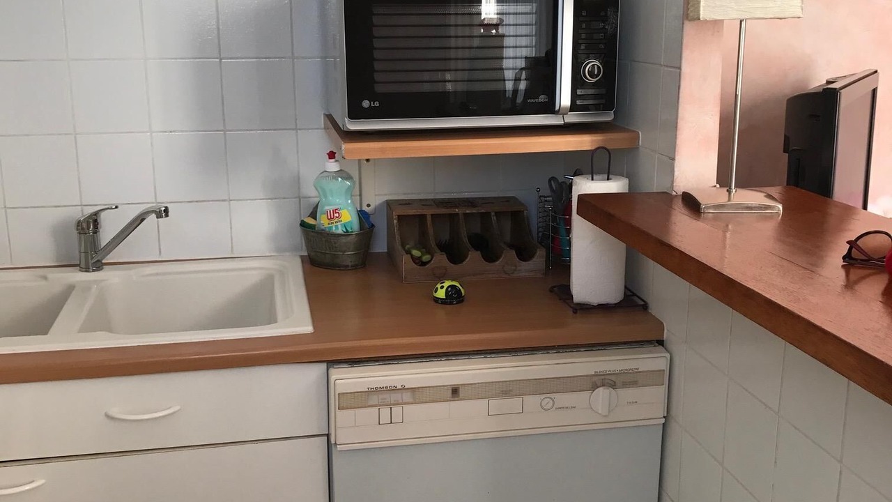 Photo of Kitchen in Prado - Republique