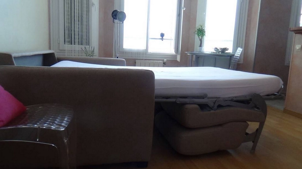 Photo of Bedroom in Prado - Republique