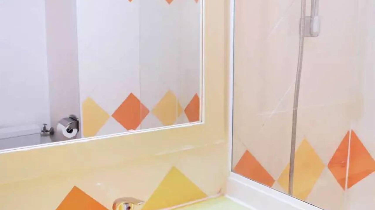 Photo of Bathroom in Saint-Raphael