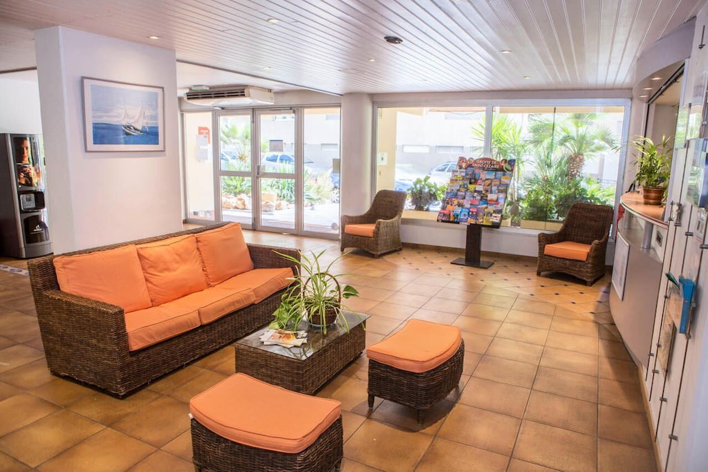 Photo of Livingroom in Saint-Raphael