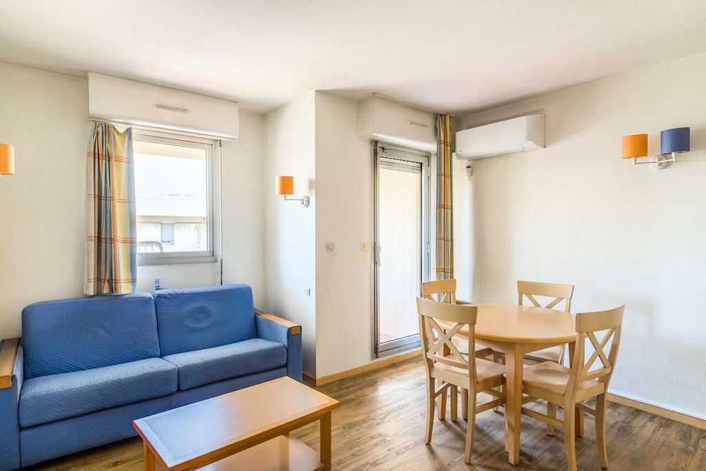 Photo of Livingroom in Saint-Raphael