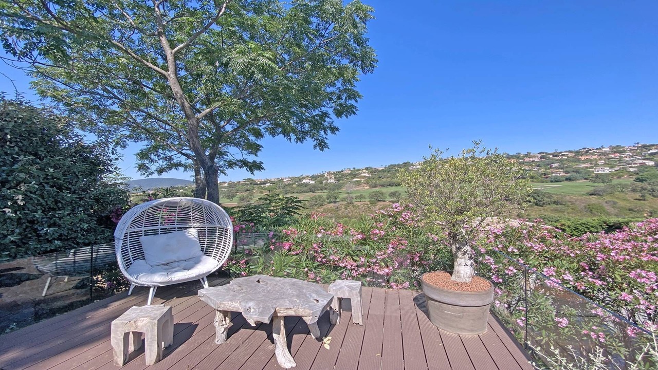 Photo of Patio Balcony in La Nartelle