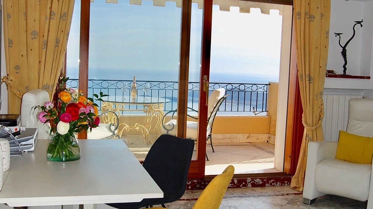 Photo of Bedroom in Eze