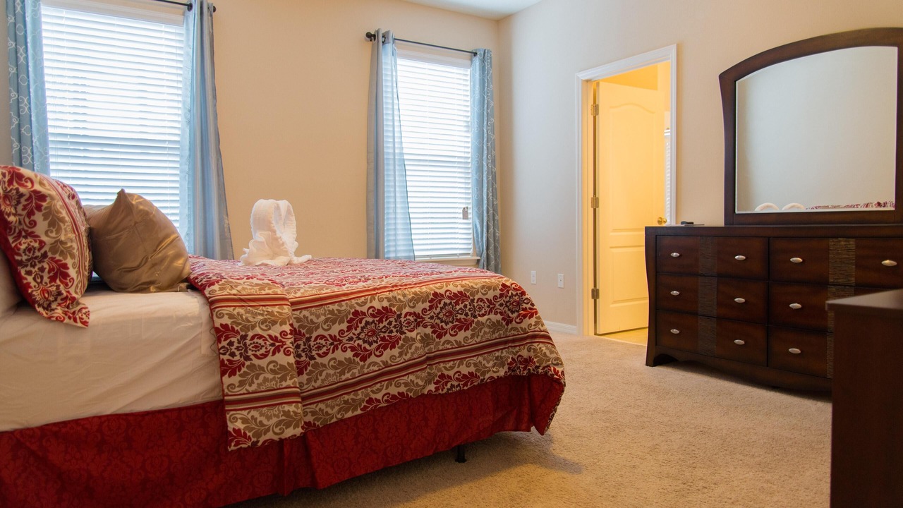 Photo of Bedroom in Trafalgar Village