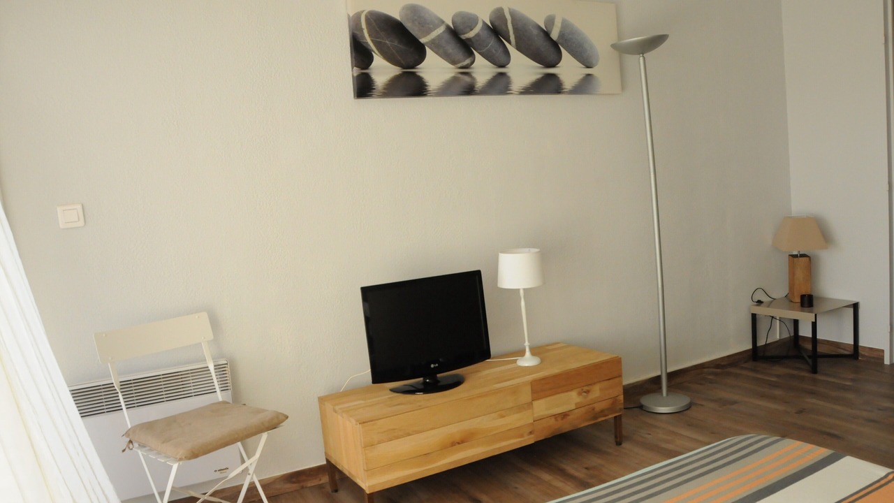Photo of Bedroom in Plaine de la Brague