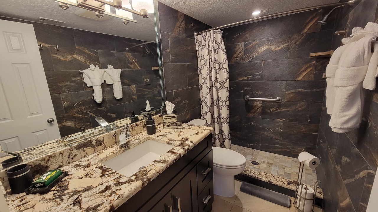 Photo of Bathroom in Ventura