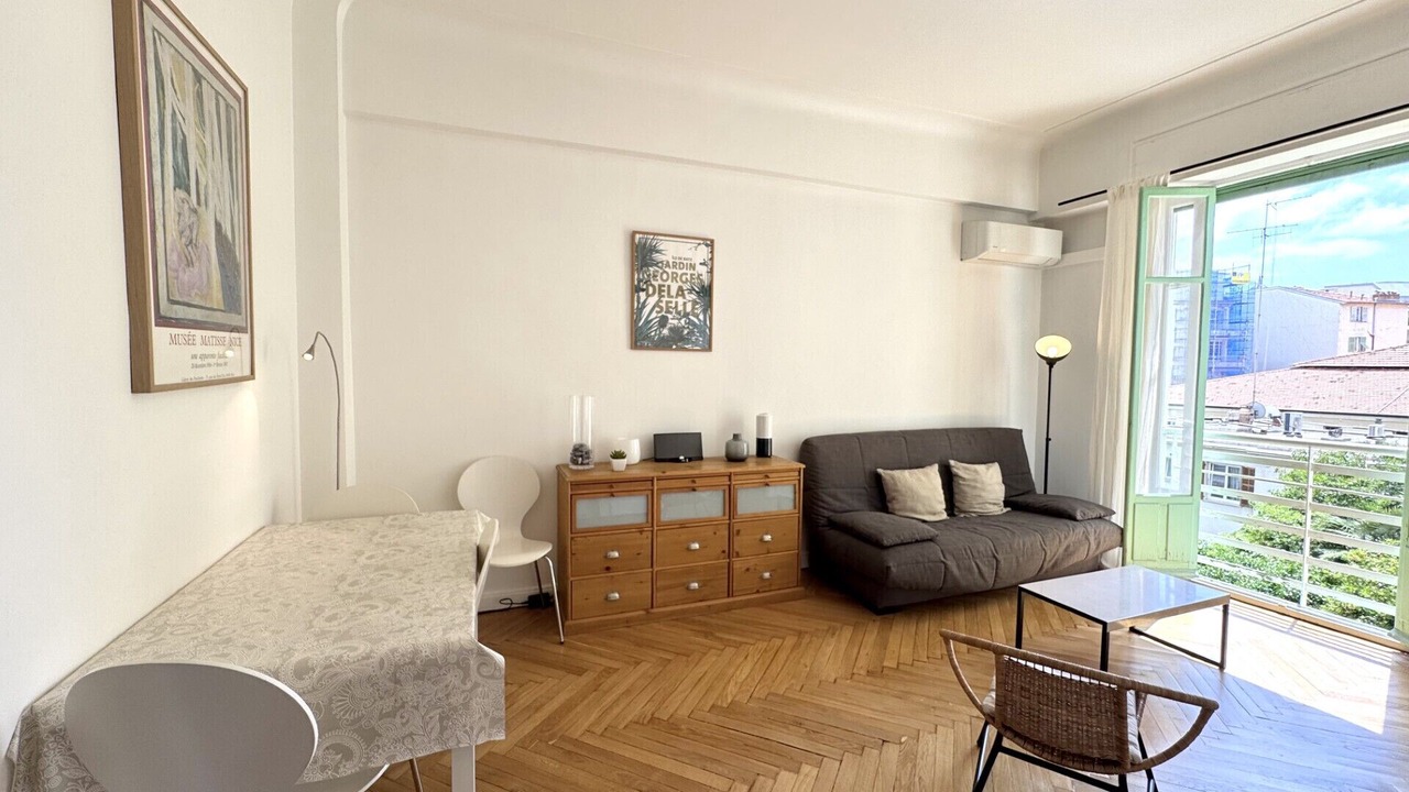 Photo of Livingroom in Gambetta