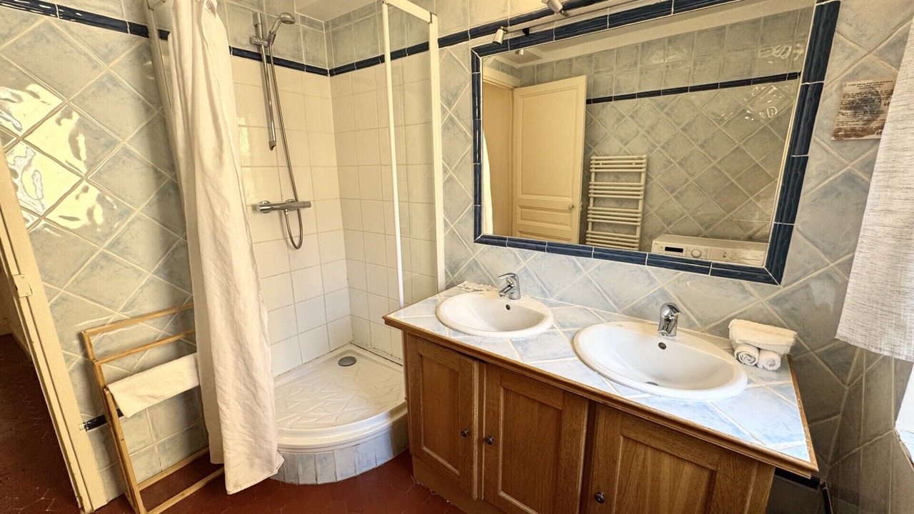 Photo of Bathroom in Old Town