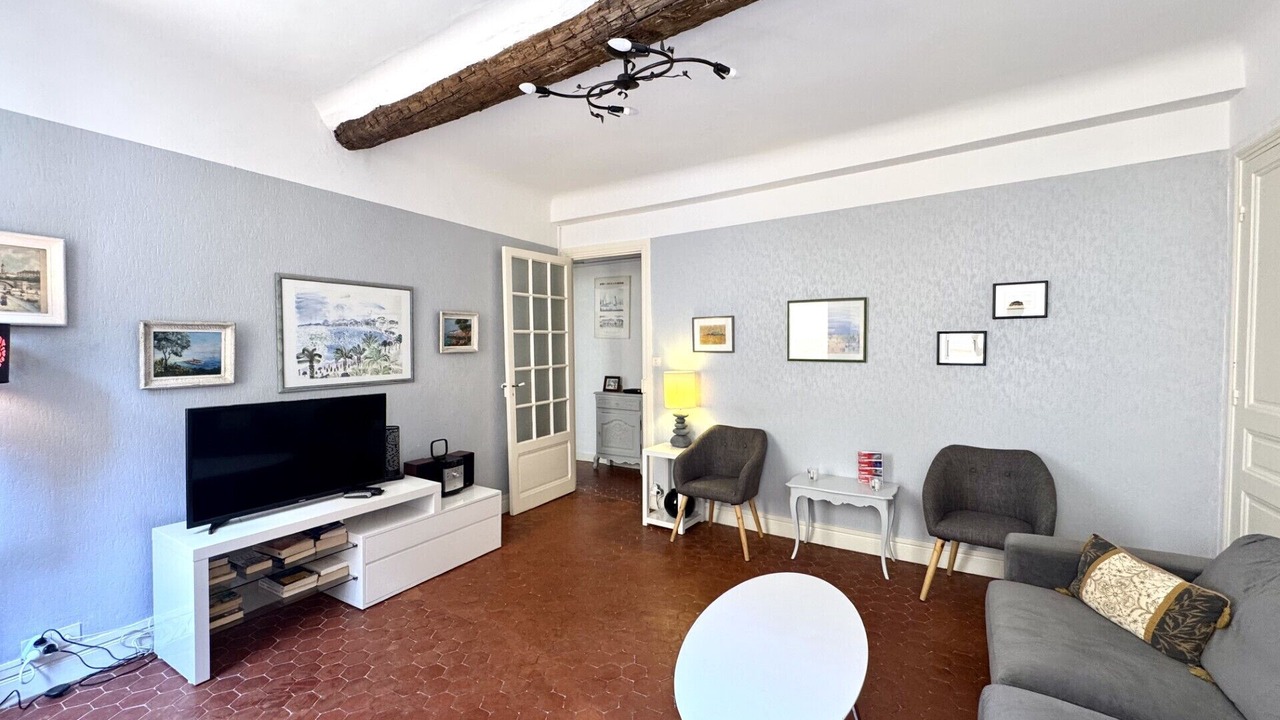 Photo of Livingroom in Old Town