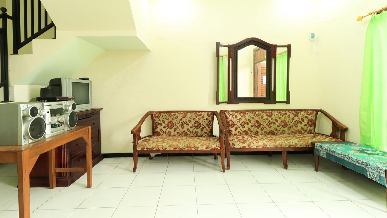 Photo of Bedroom in Pacet