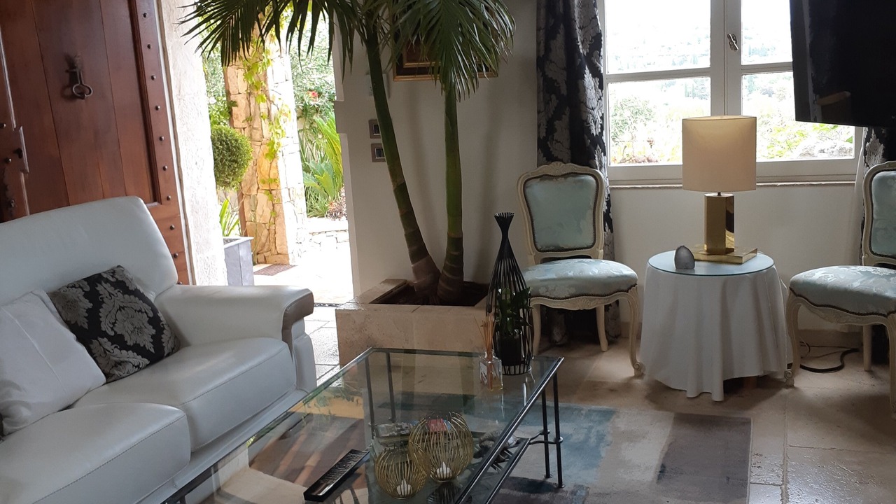 Photo of Livingroom in Valbonne