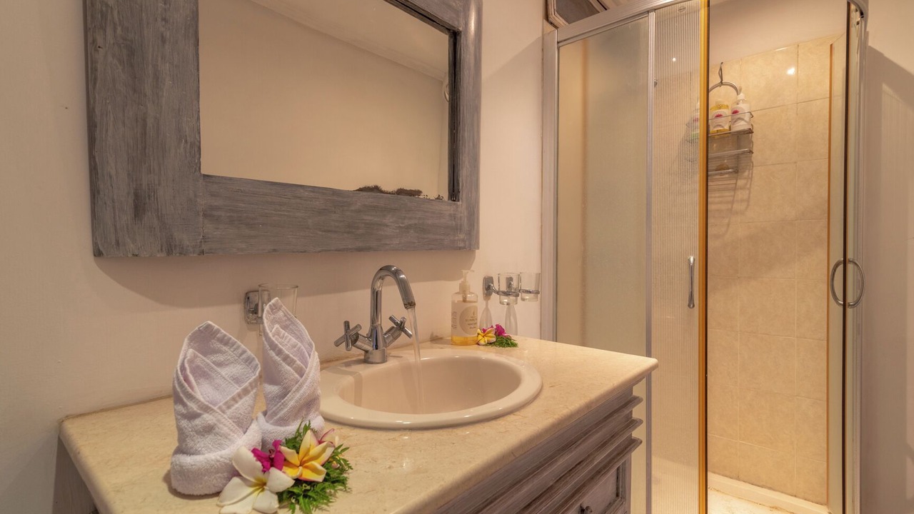 Photo of Bathroom in Dencarik