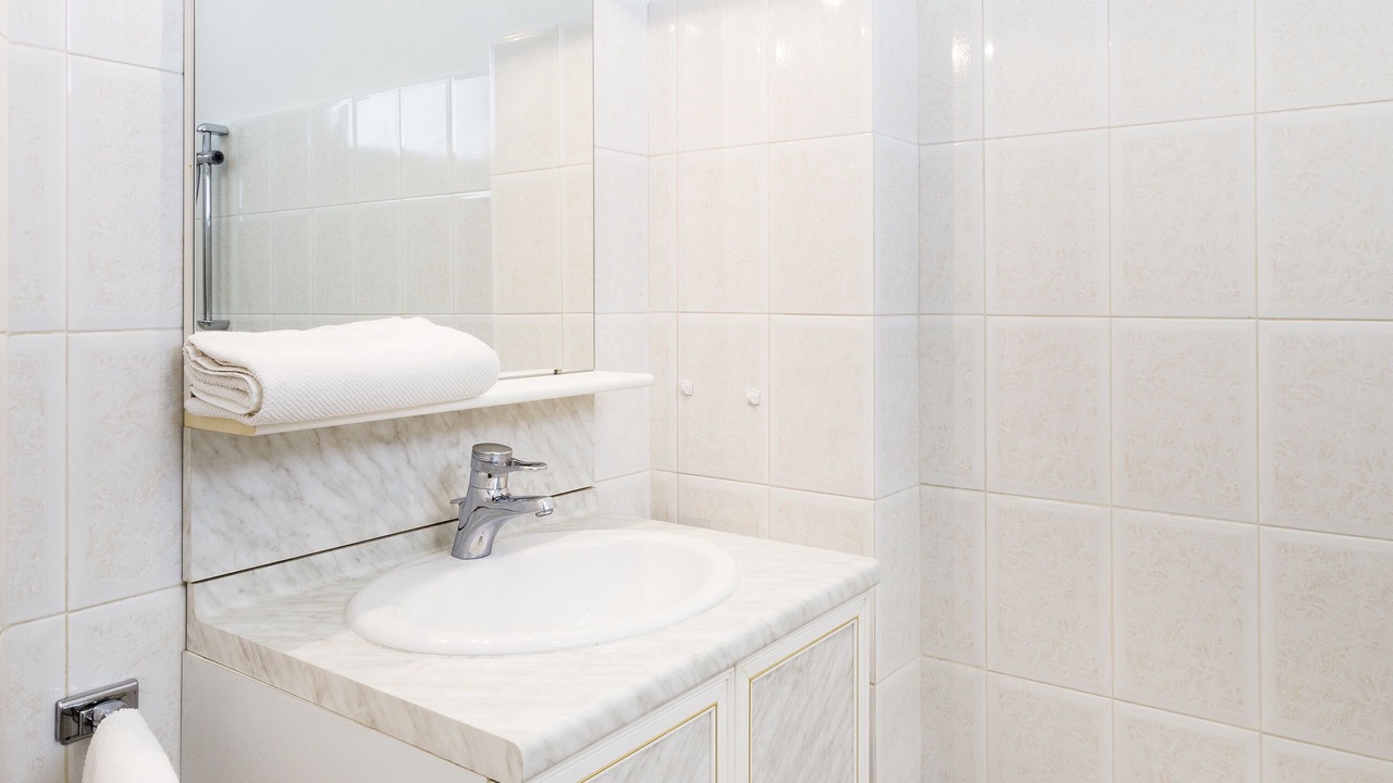 Photo of Bathroom in Carnot