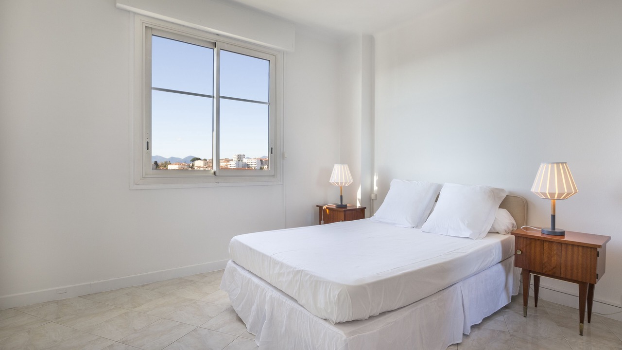 Photo of Bedroom in Carnot