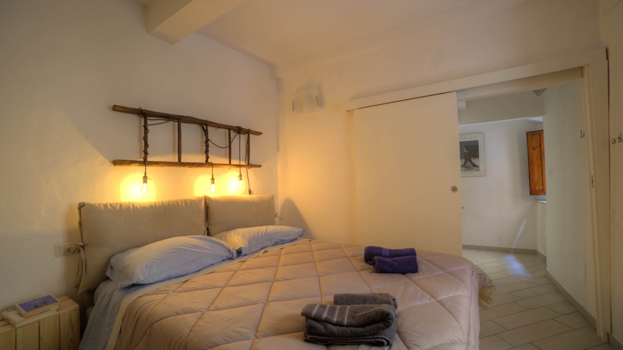 Photo of Bedroom in Siena City Centre