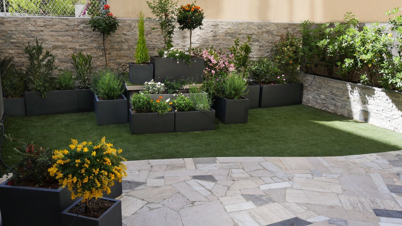 Photo of Outdoor in Riou - Petit Juas - Av de Grasse