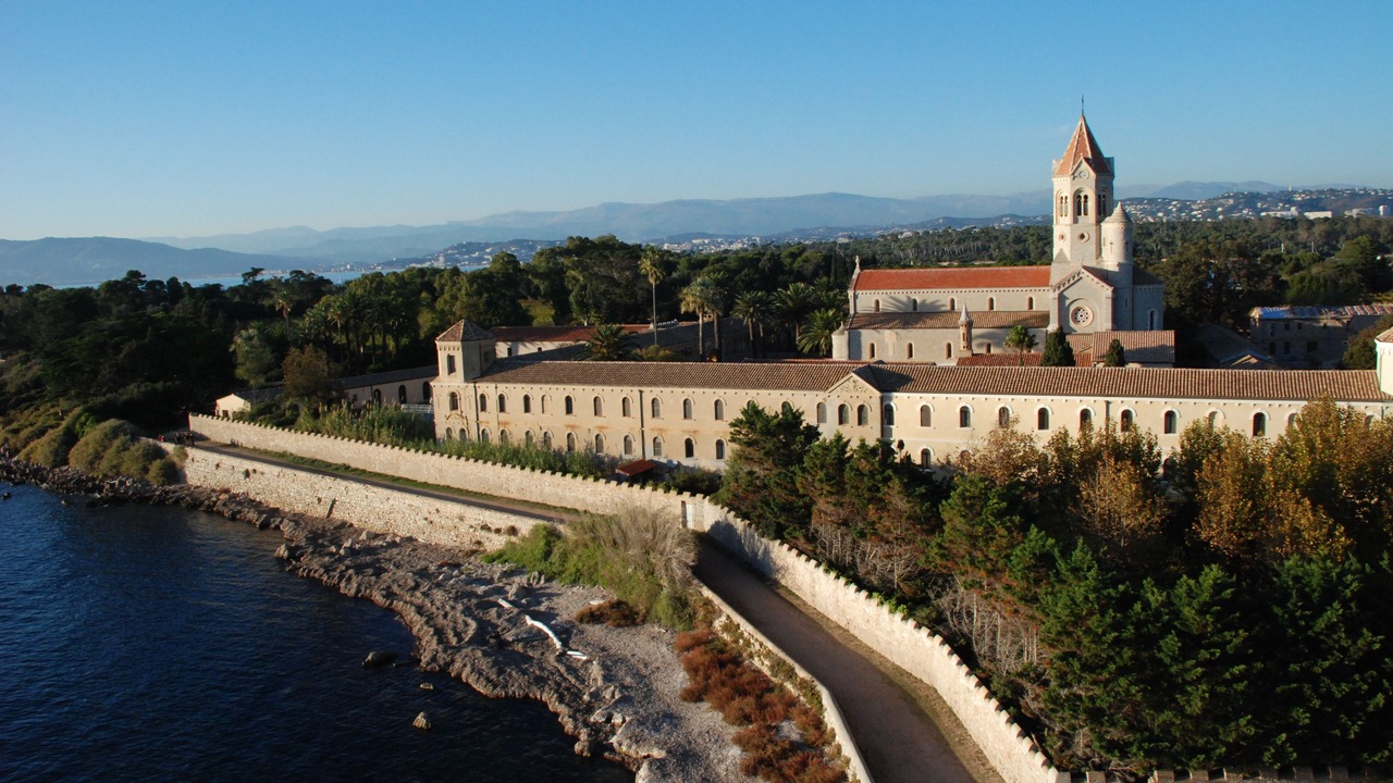 Photo of Outdoor in Riou - Petit Juas - Av de Grasse
