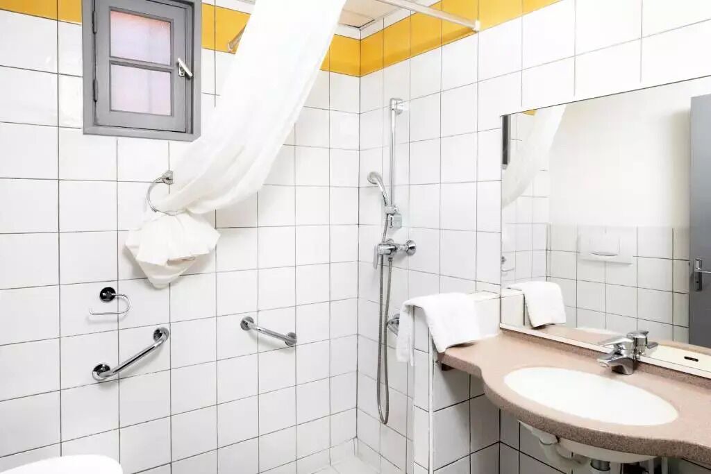 Photo of Bathroom in Boulouris-sur-Mer