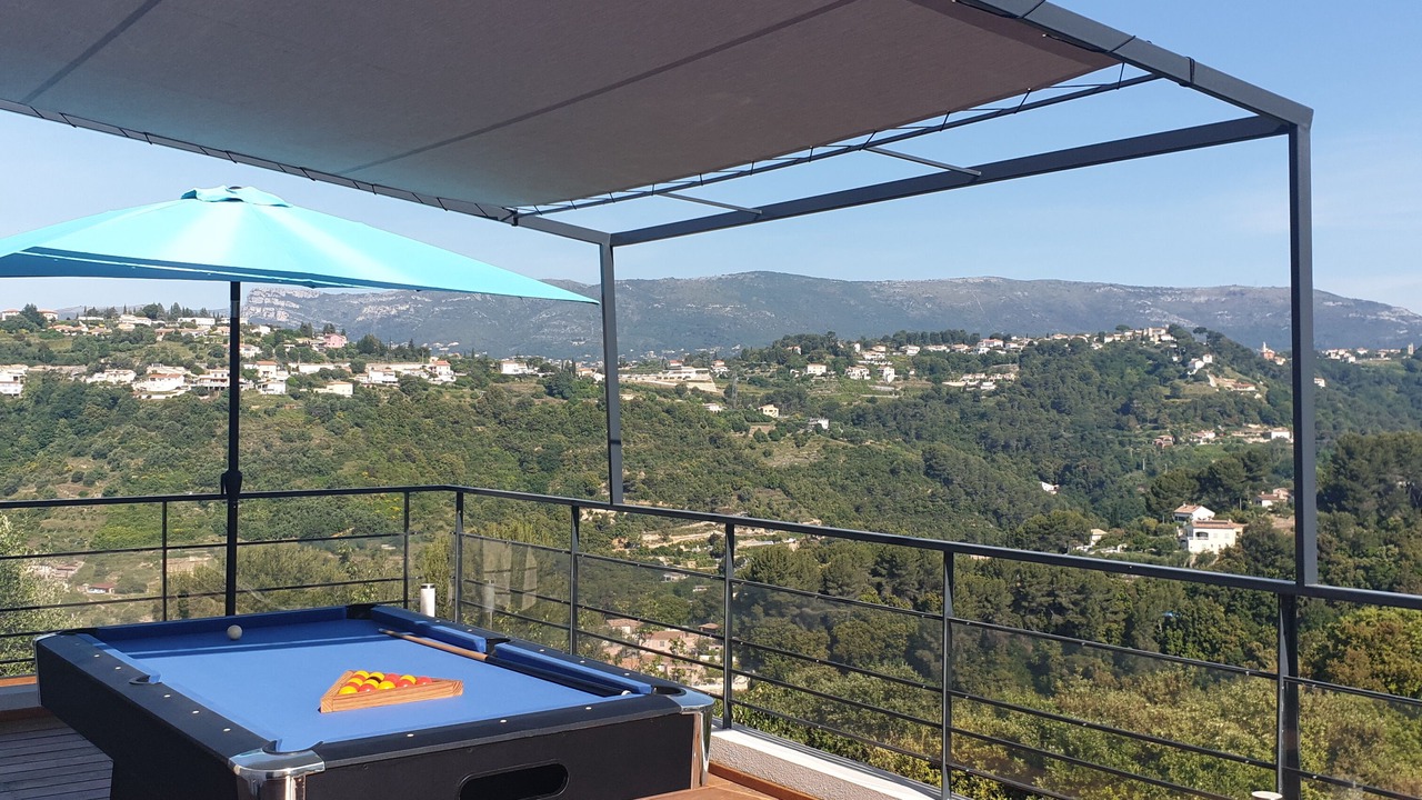 Photo of Patio Balcony in Saint Pierre de Feric