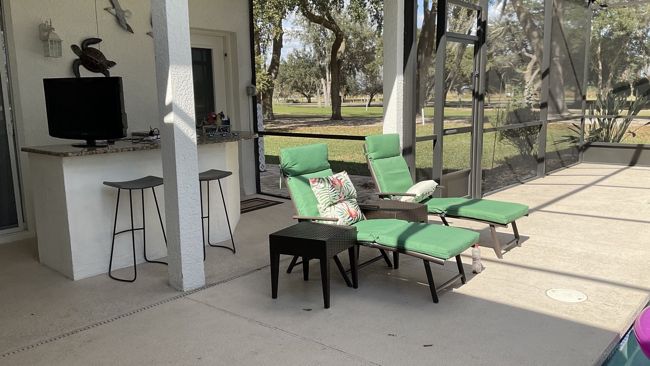 Photo of Patio Balcony in Ridgewood Lakes