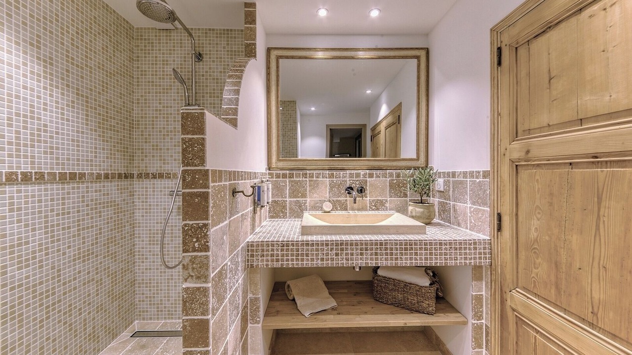 Photo of Bathroom in Valbonne