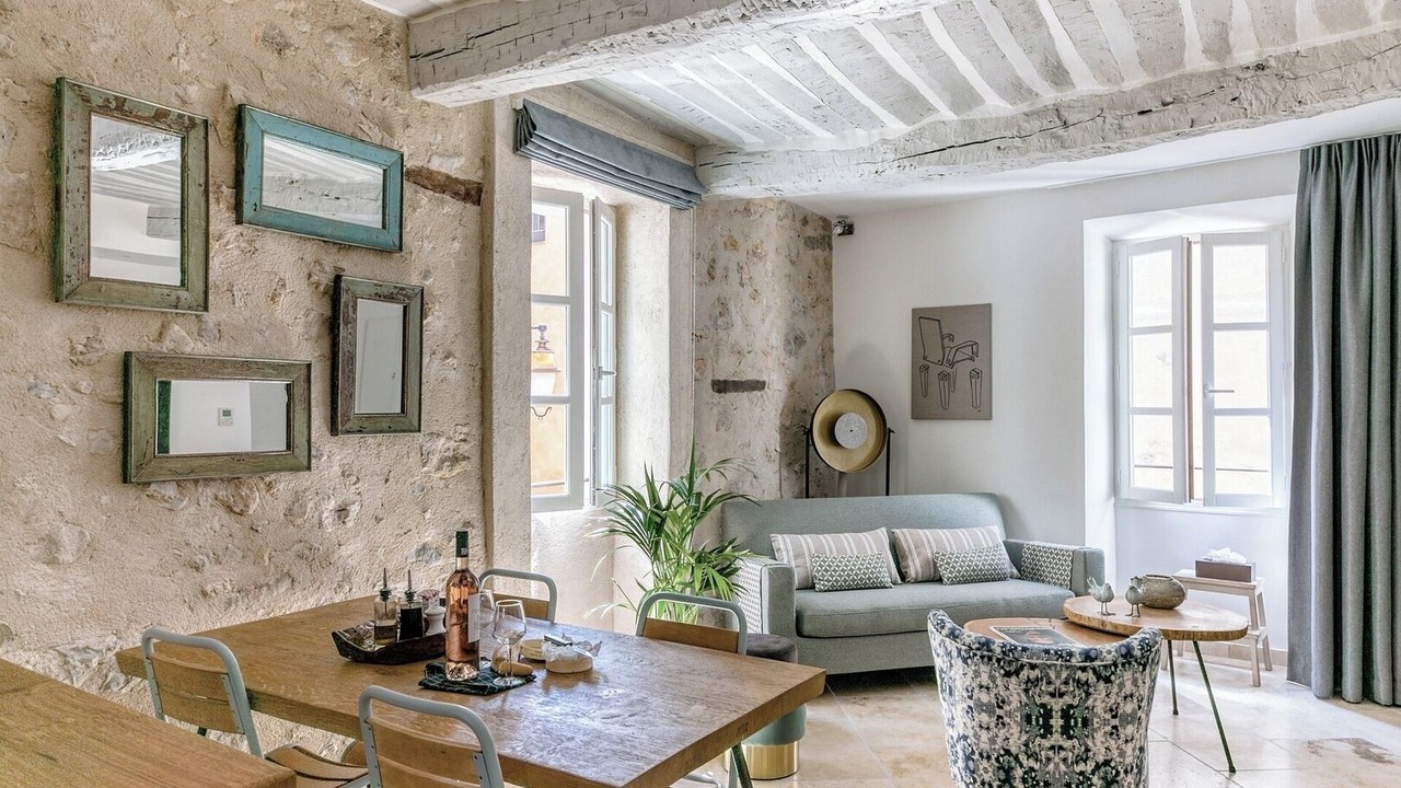 Photo of Bedroom in Valbonne