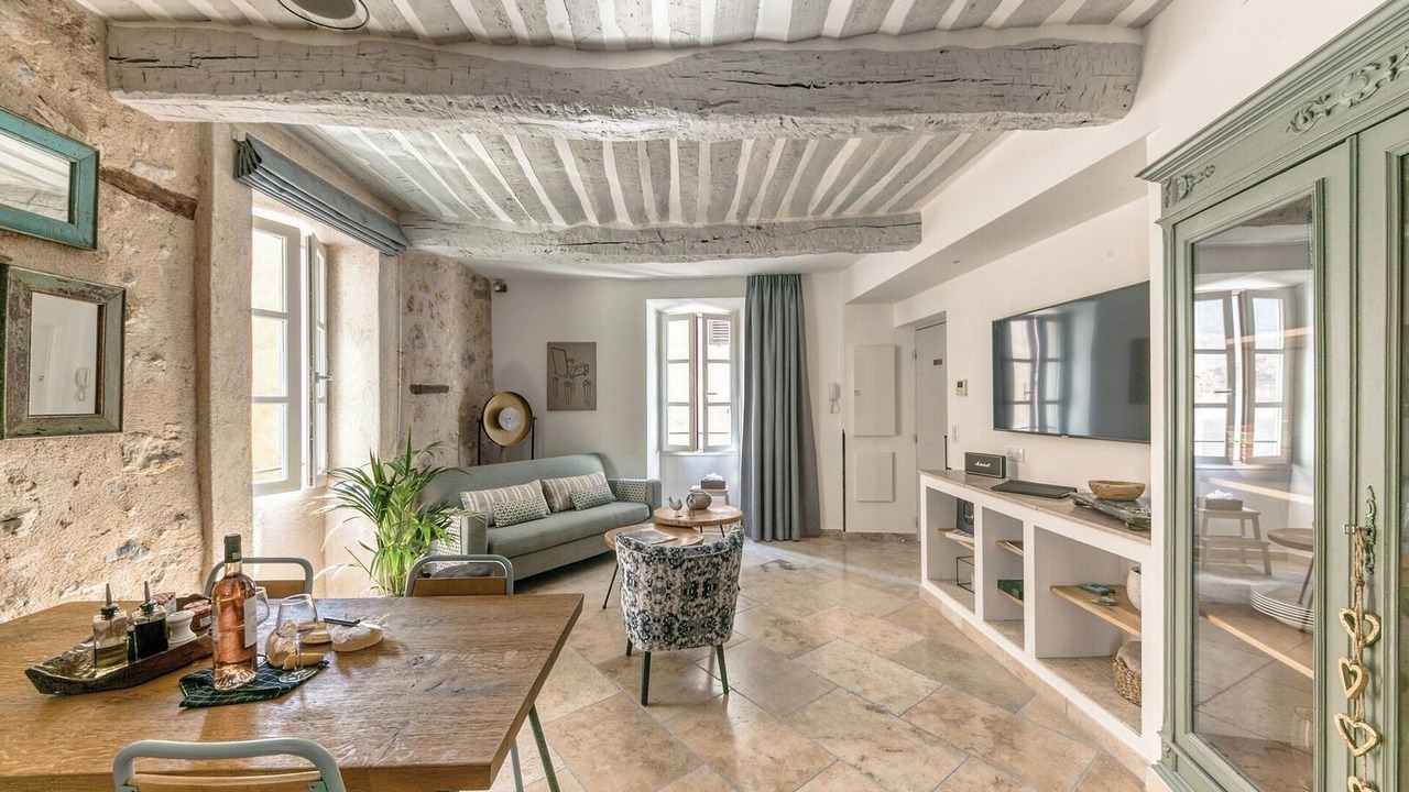 Photo of Bedroom in Valbonne