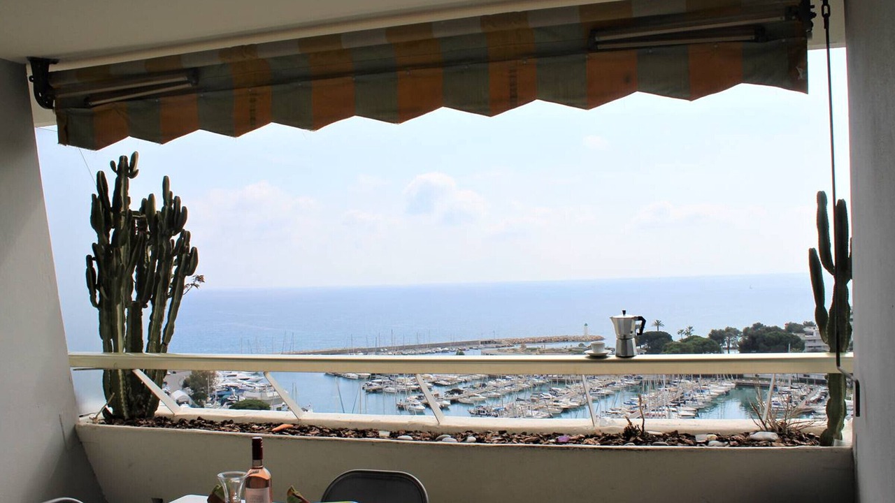 Photo of Outdoor in Villeneuve Loubet Beach