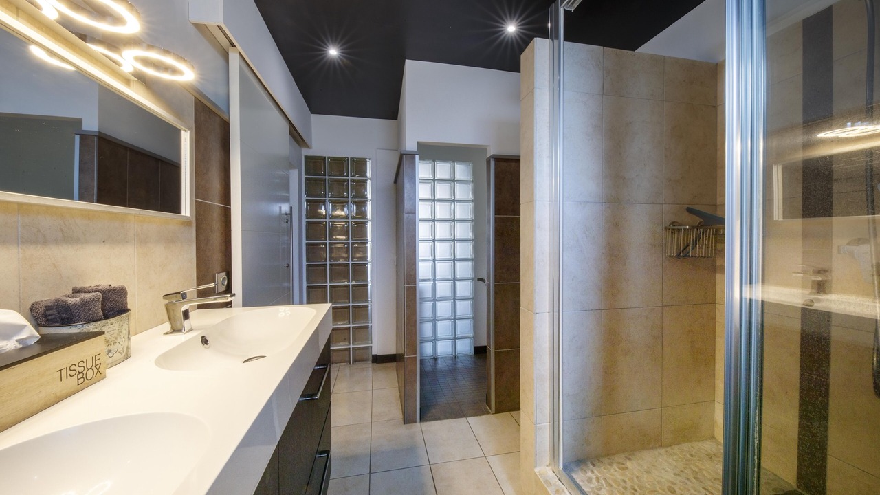 Photo of Bathroom in Plaine de la Brague
