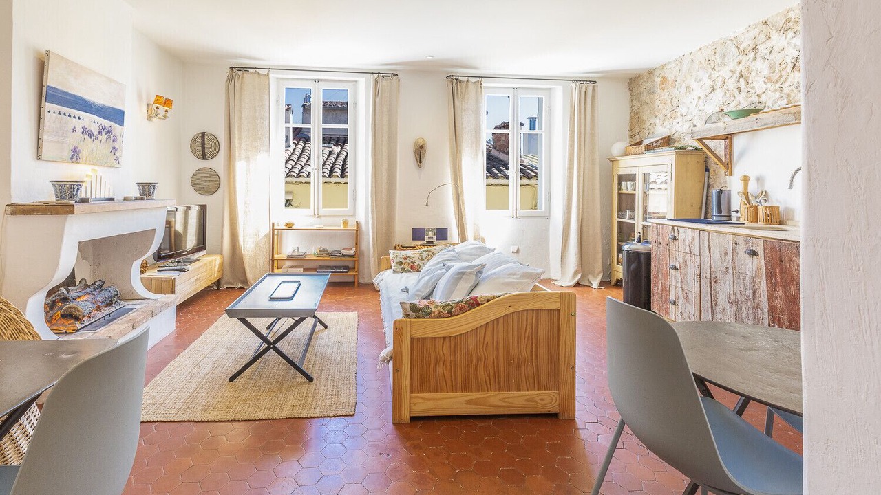 Photo of Livingroom in Antibes Old Town