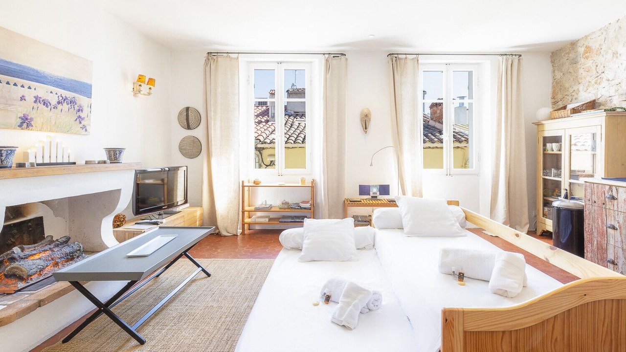 Photo of Bedroom in Antibes Old Town