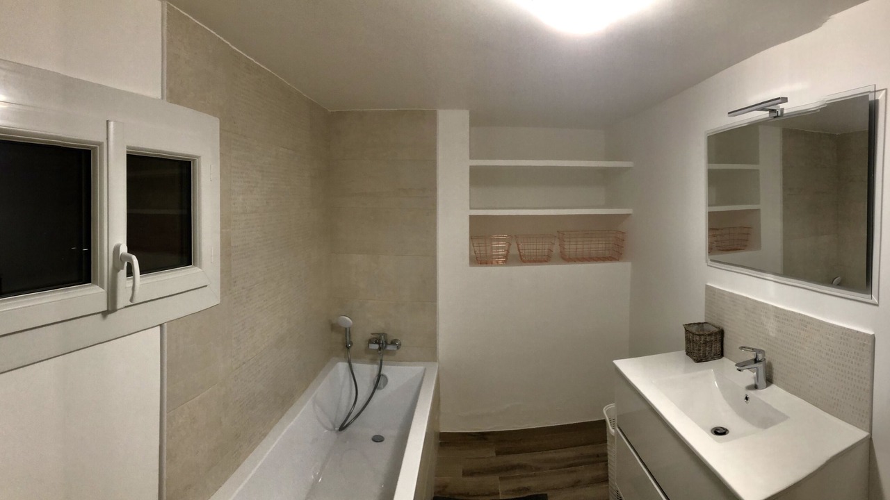 Photo of Bathroom in Frejus