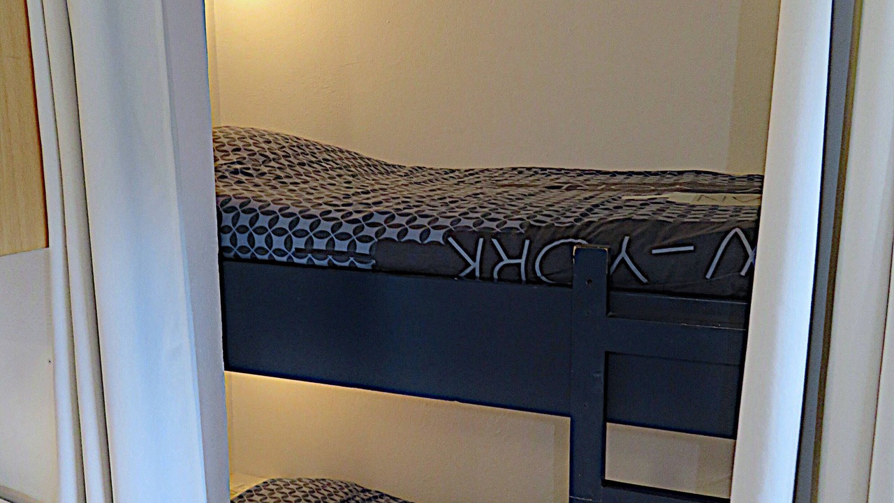 Photo of Bedroom in Mandelieu-La-Napoule