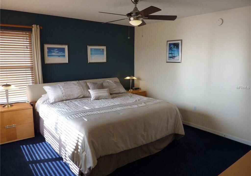 Photo of Bedroom in Sunset Lakes
