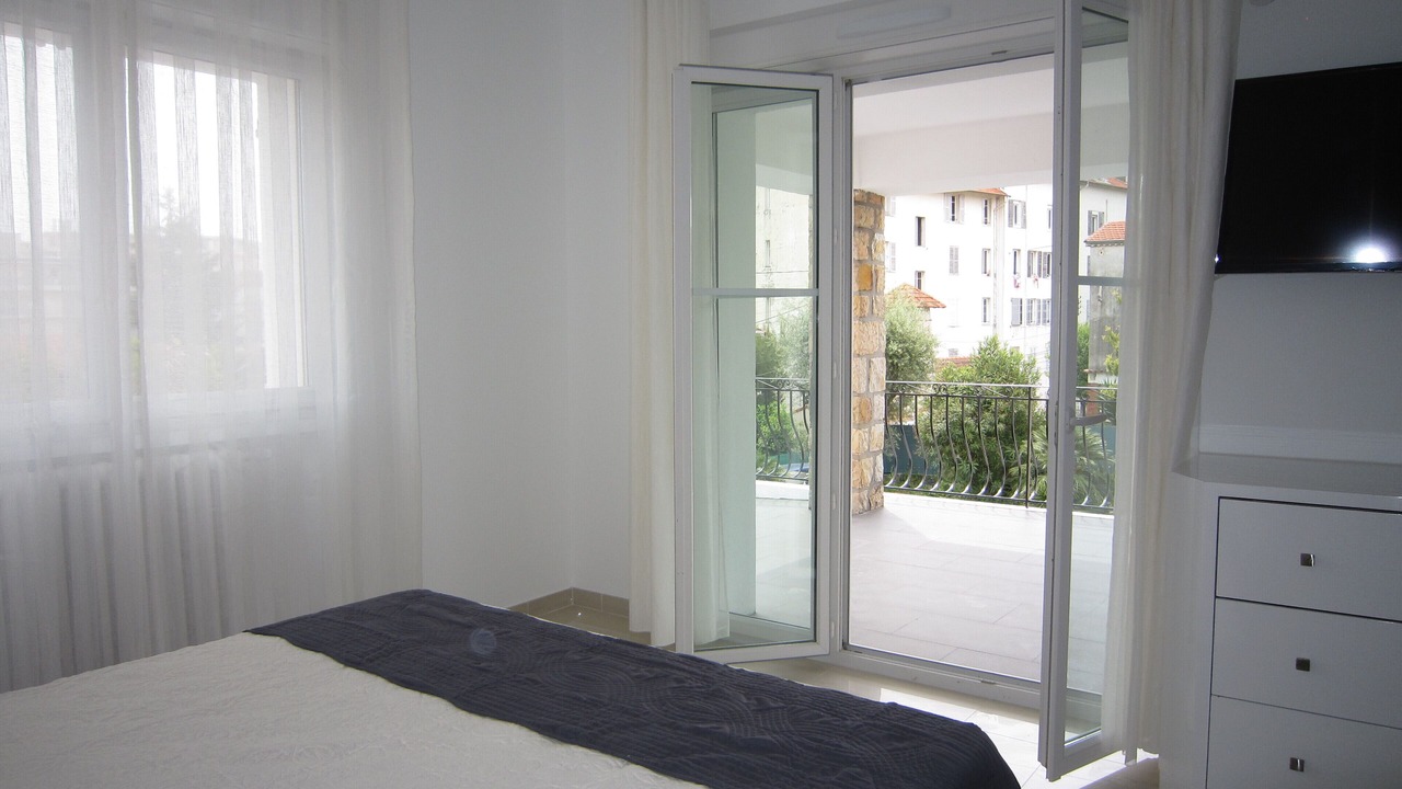 Photo of Bedroom in Juan-les-Pins