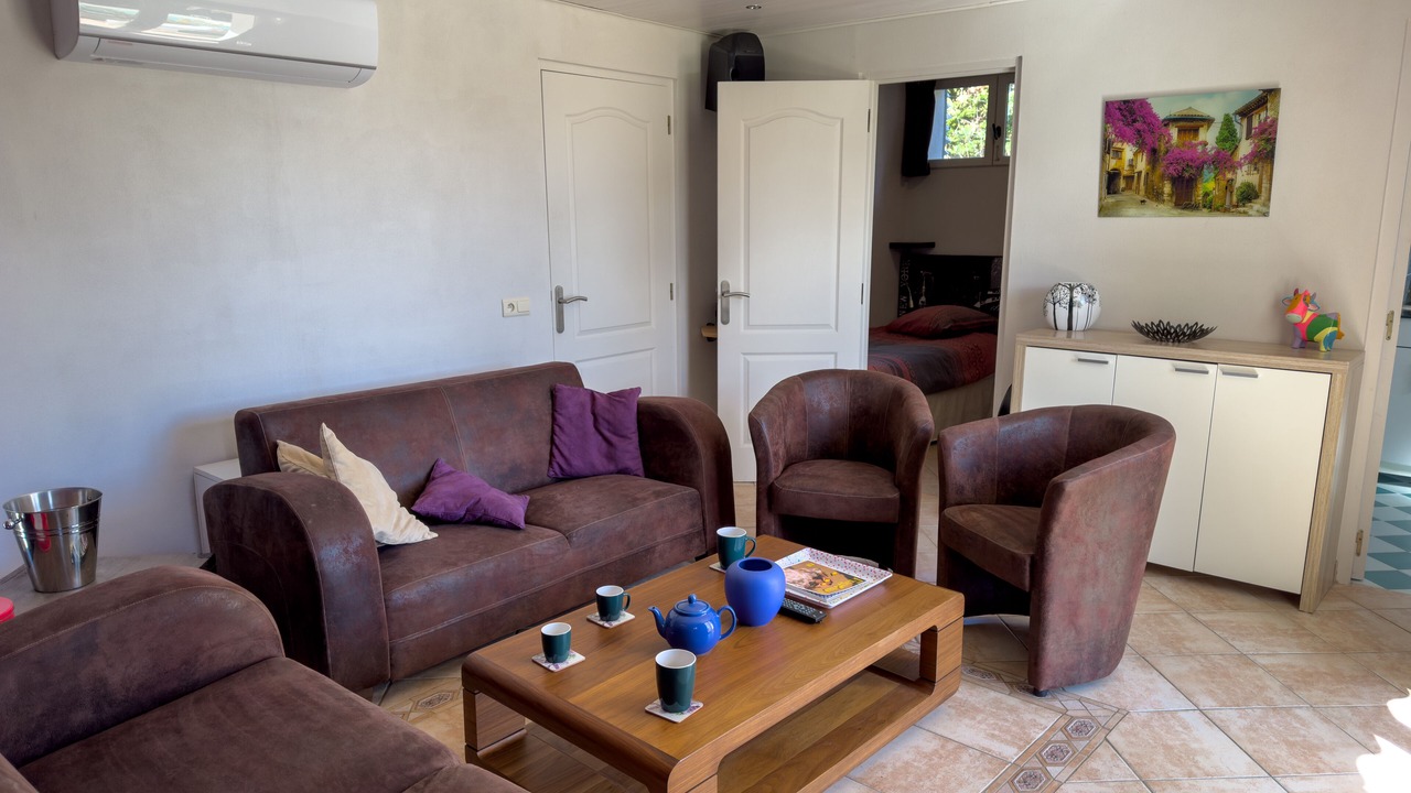 Photo of Livingroom in Mandelieu-La-Napoule